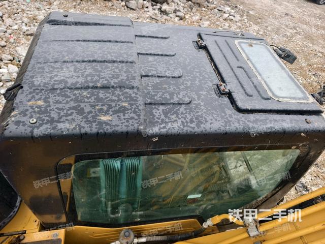 駕駛室頂部俯視（上車部件）