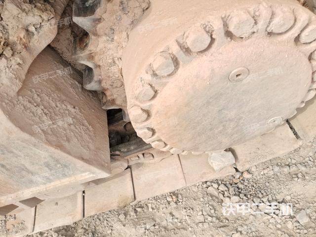 右導向輪(行走機構(gòu)) 右導向輪(行走機構(gòu))