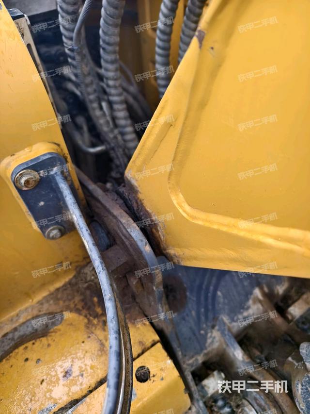 大臂根部 斜(工作和回转装置) 大臂根部 斜(工作和回转装置)