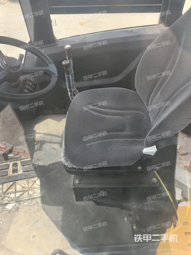 仪表盘（驾驶室部分）