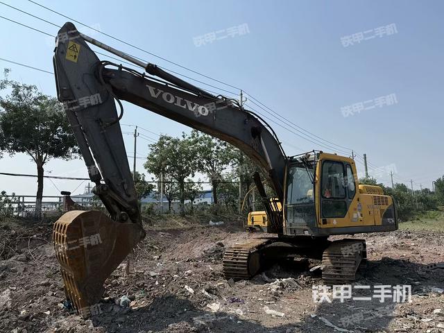 沃爾沃EC210BLC挖掘機