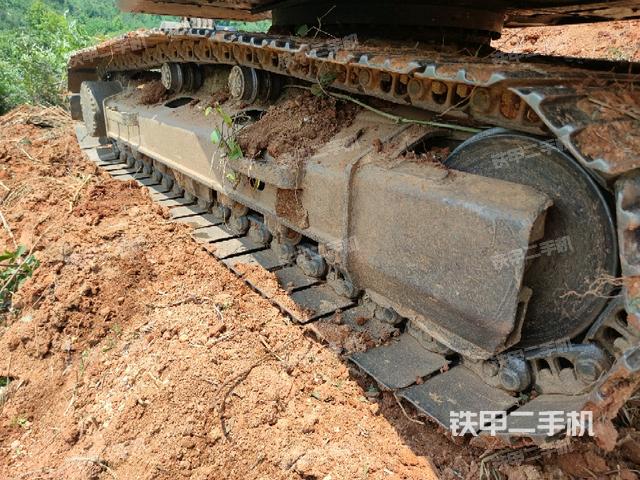 右側(cè)履帶整體（行走機(jī)構(gòu)）