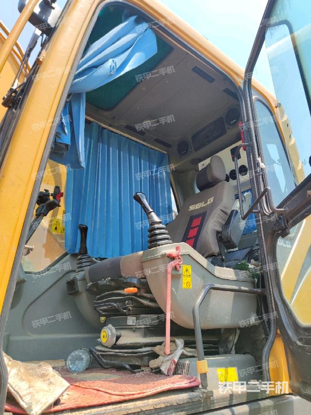 頂棚整體（駕駛室部分）