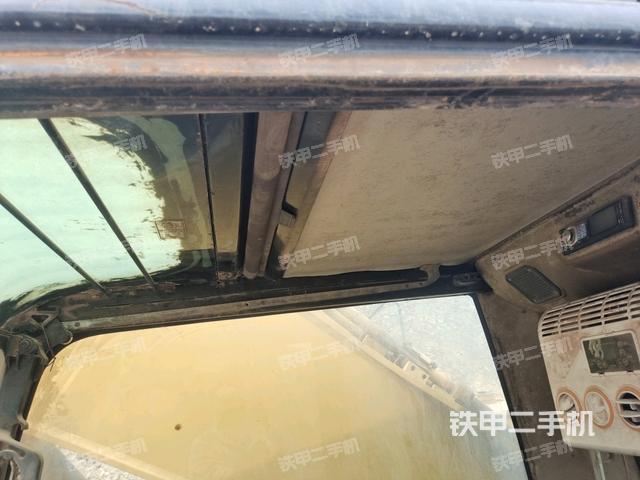 顯示屏?(駕駛室部分) 顯示屏?(駕駛室部分)