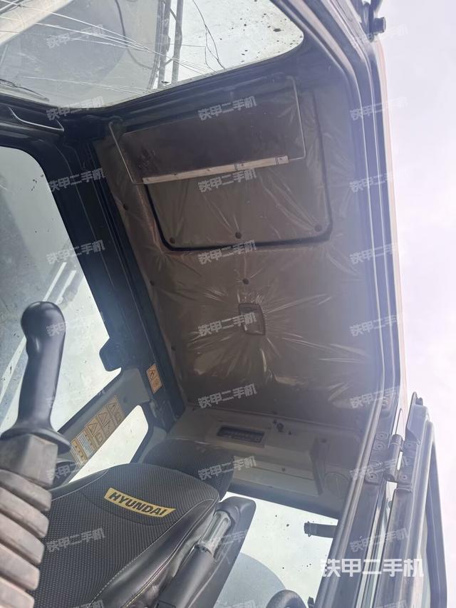 座椅后部（駕駛室部分）