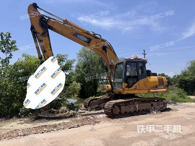 右后45(整機(jī)外觀) 右后45(整機(jī)外觀)