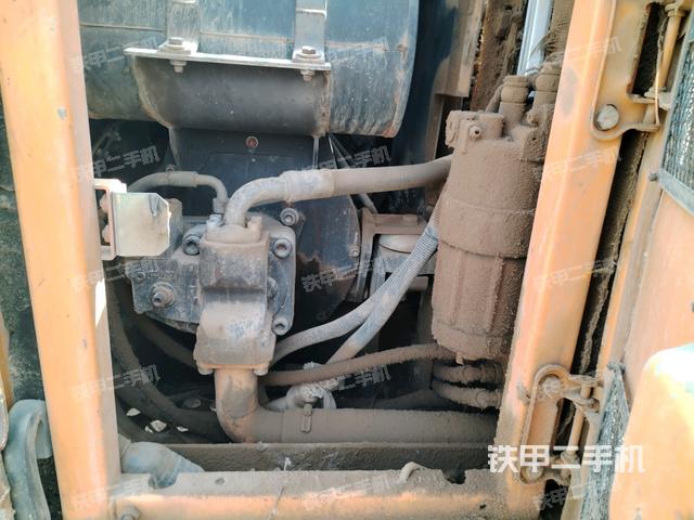 液壓泵室(大件艙室) 液壓泵室(大件艙室)