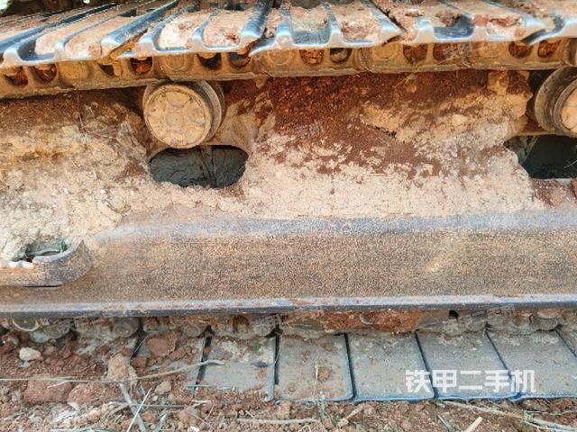 右導(dǎo)向輪（行走機(jī)構(gòu)）