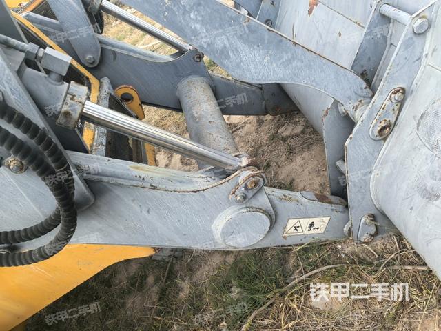 工作裝置4(工作裝置) 工作裝置4(工作裝置)