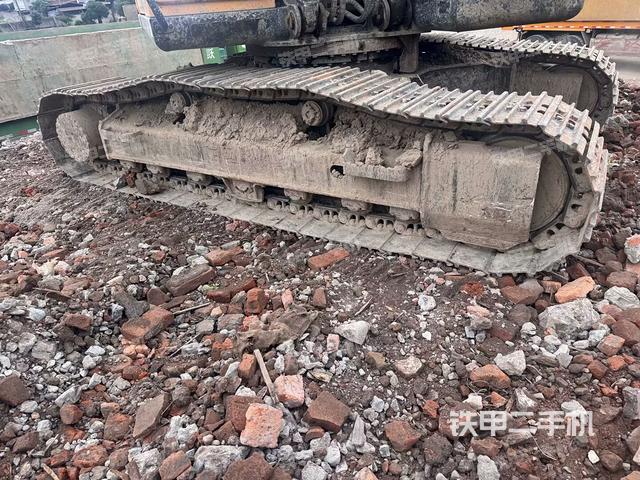 左導(dǎo)向輪（行走機(jī)構(gòu)）