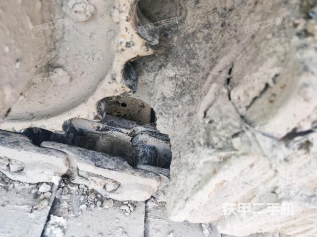 左側(cè)行走馬達(dá)蓋板(行走機(jī)構(gòu)) 左側(cè)行走馬達(dá)蓋板(行走機(jī)構(gòu))