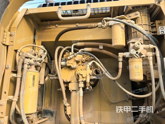 液壓泵室（大件艙室）