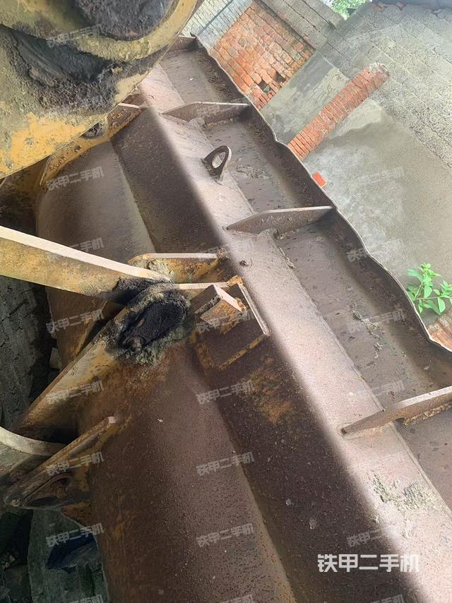 工作装置整体(整机外观及大件) 工作装置整体(整机外观及大件)