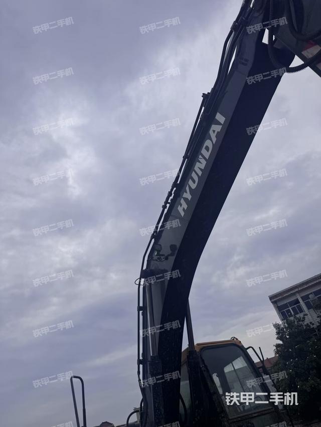 大臂整體?右側(cè)（工作和回轉(zhuǎn)裝置）