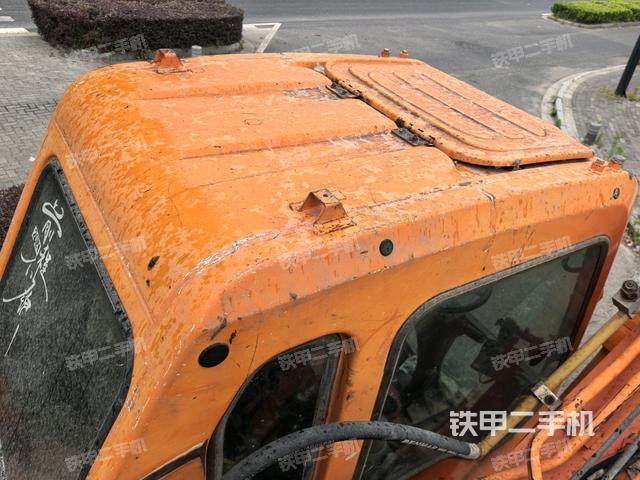 發(fā)動機室(上車部件) 發(fā)動機室(上車部件)