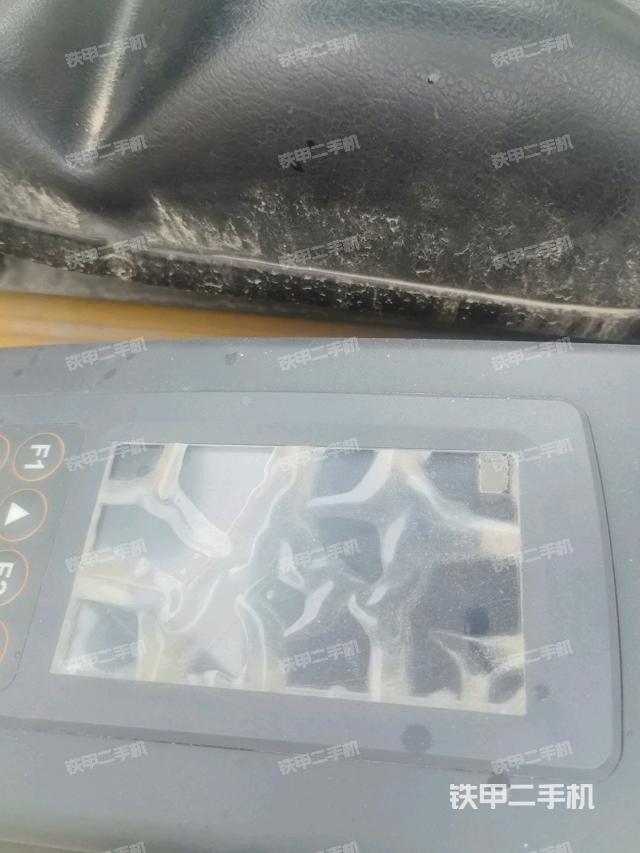顯示屏?(駕駛室部分) 顯示屏?(駕駛室部分)