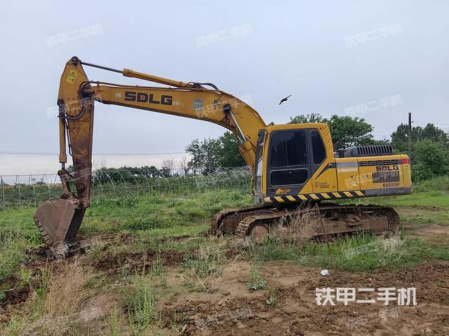 山東臨工E6205F挖掘機(jī)