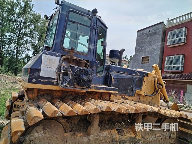整機右側(cè)(設(shè)備外觀及核心部件) 整機右側(cè)(設(shè)備外觀及核心部件)