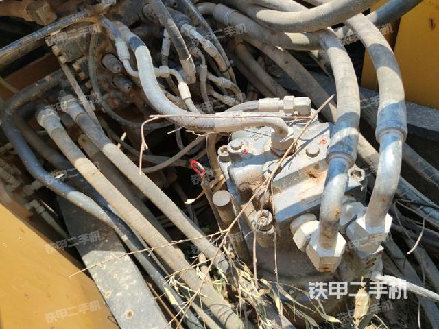 回轉(zhuǎn)馬達(dá)（上車部件）