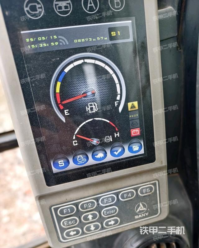 小時(shí)表（駕駛室部分）