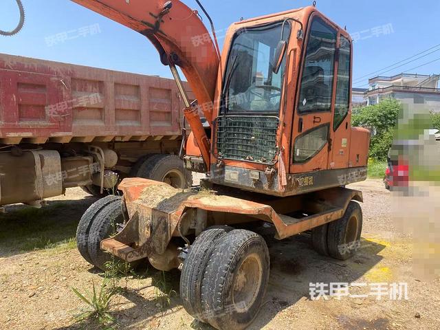 新源XY65W-7A挖掘機