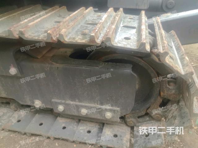 左導向輪(行走機構) 左導向輪(行走機構)