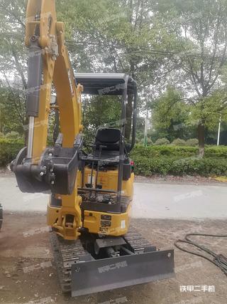 徐工XE17U挖掘机实拍图片