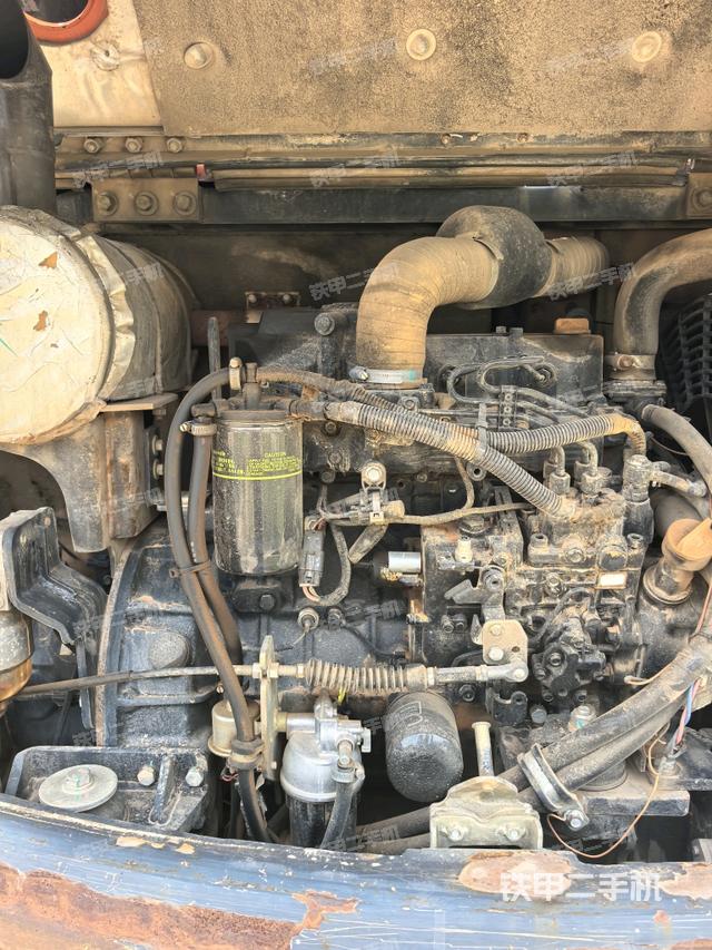 發(fā)動機室(上車部件) 發(fā)動機室(上車部件)