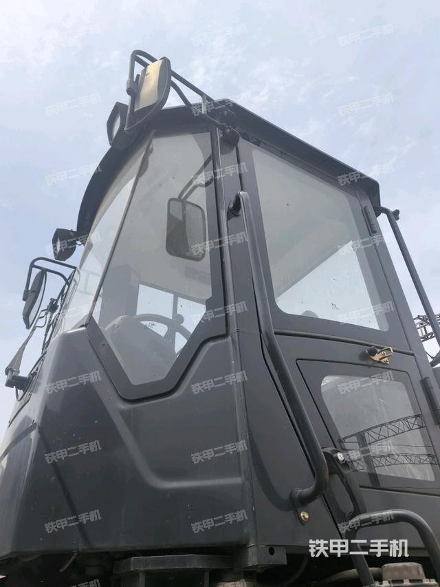 驾驶室顶部 外（驾驶室部分）