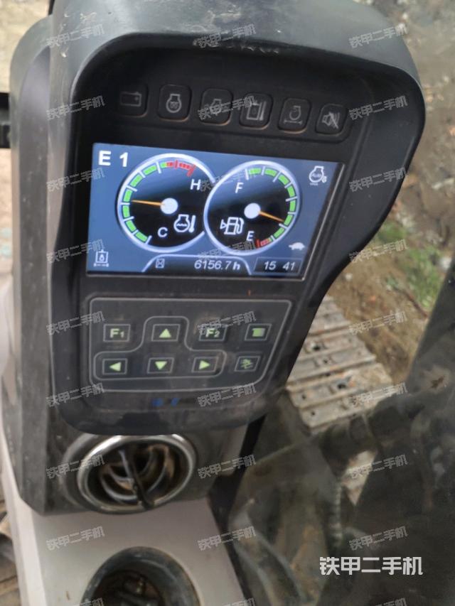 小时表(驾驶室部分) 小时表(驾驶室部分)