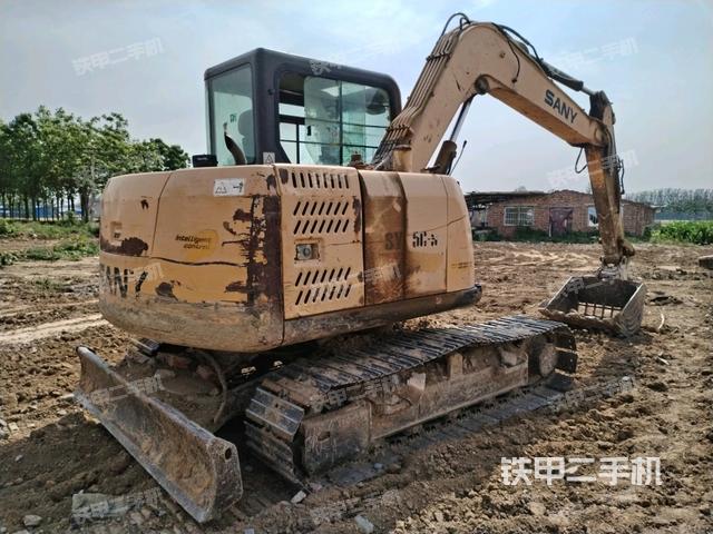 右后45(整機外觀) 右后45(整機外觀)