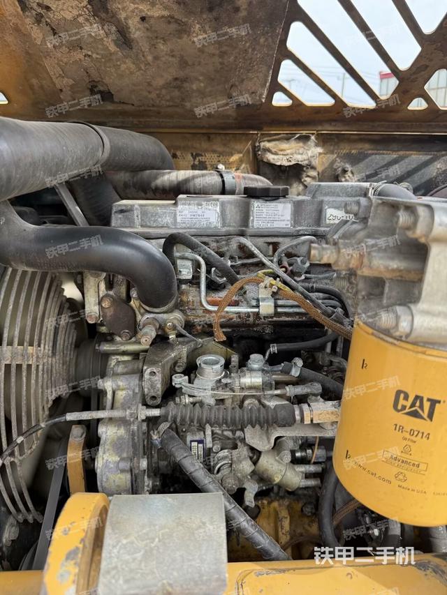 發(fā)動(dòng)機(jī)整體俯視（整機(jī)外觀）