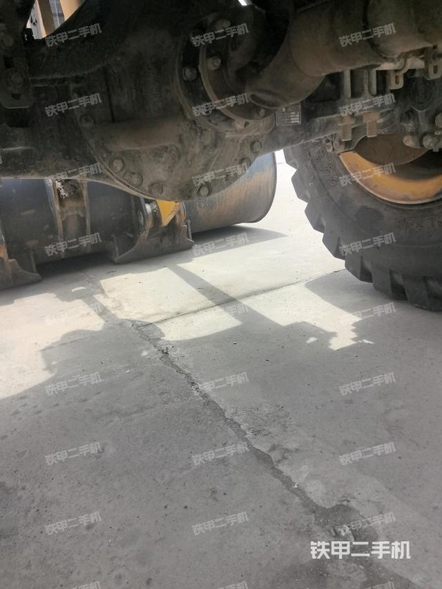 前驱动桥（液压/传动系统）