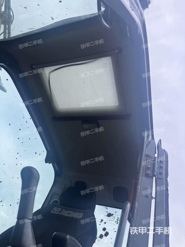 后窗玻璃角标(驾驶室部分) 后窗玻璃角标(驾驶室部分)