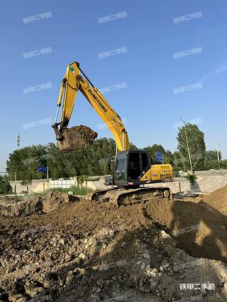 住友SH210A5挖掘机实拍图片