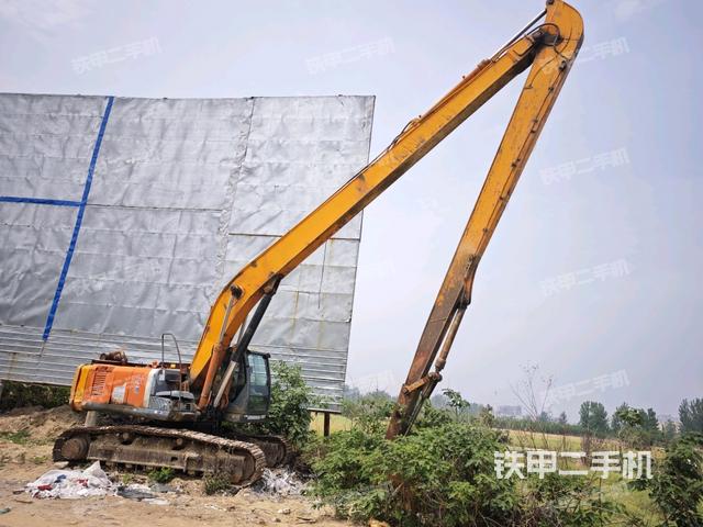 日立ZX270-3挖掘機