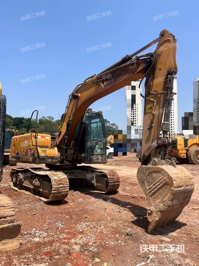 右前45(整機(jī)外觀) 右前45(整機(jī)外觀)