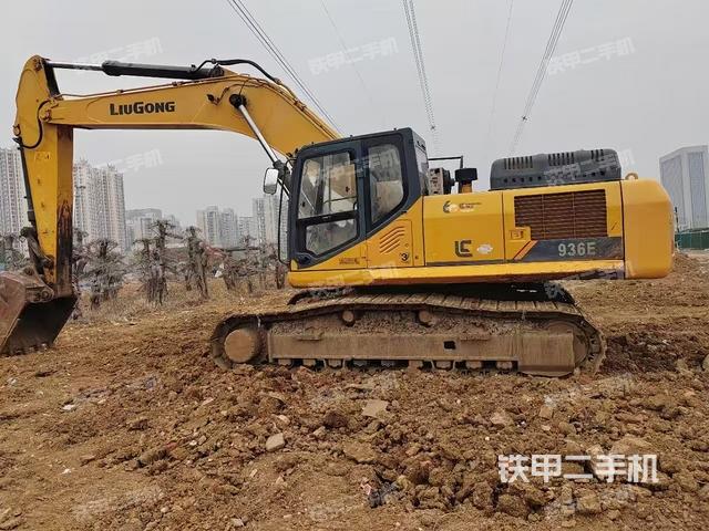 柳工CLG936E挖掘機(jī)