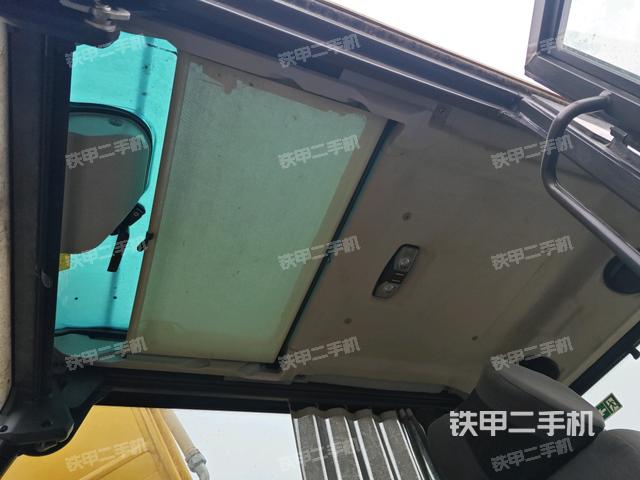 頂棚整體(駕駛室部分) 頂棚整體(駕駛室部分)