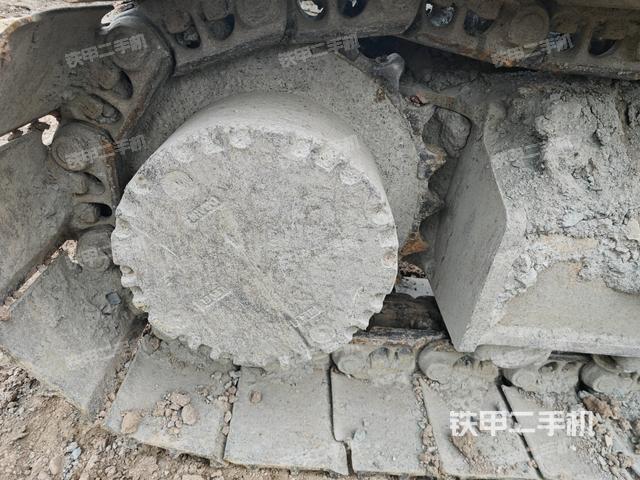 右驅(qū)動輪(行走機構(gòu)) 右驅(qū)動輪(行走機構(gòu))
