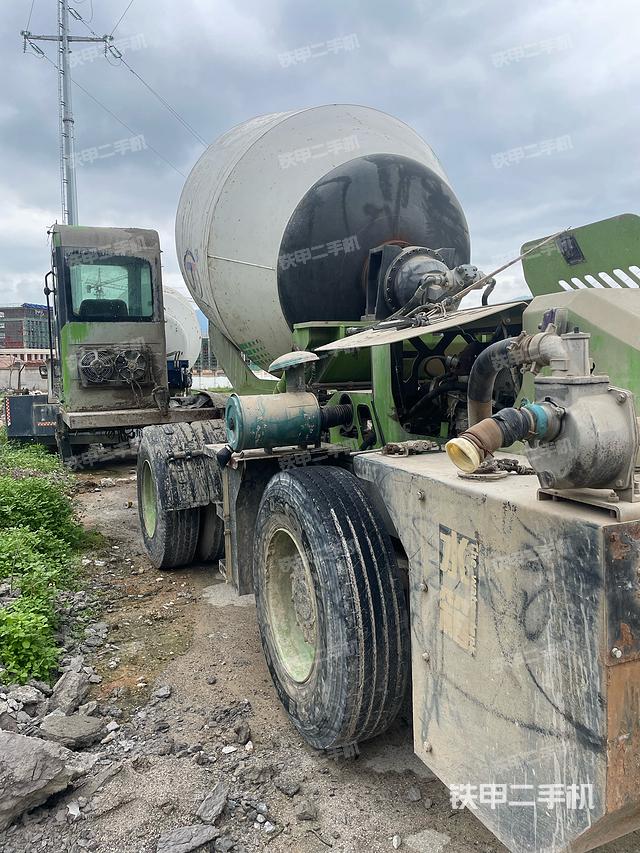 整機左側(cè)(設(shè)備外觀及核心部件) 整機左側(cè)(設(shè)備外觀及核心部件)