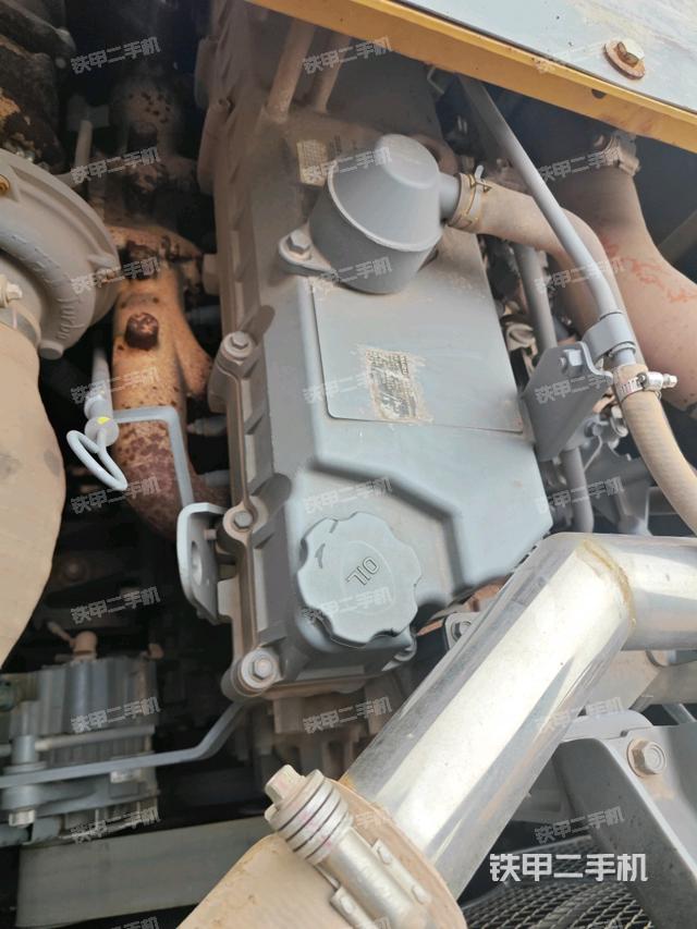 发动机室(上车部件) 发动机室(上车部件)