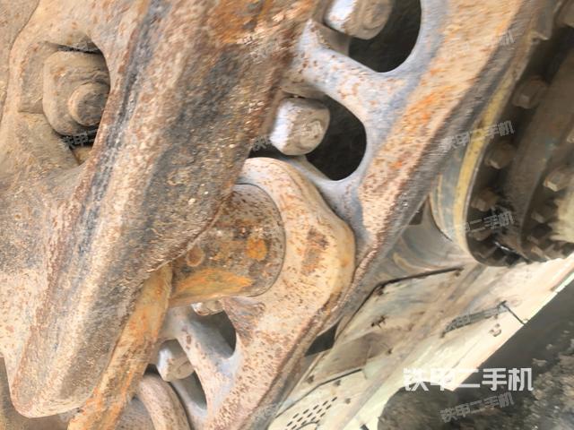 左導向輪(行走機構) 左導向輪(行走機構)