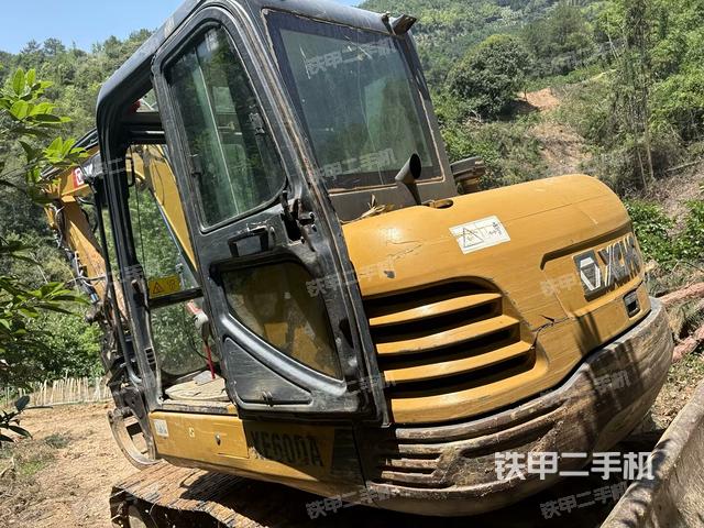 右后45(整机外观) 右后45(整机外观)