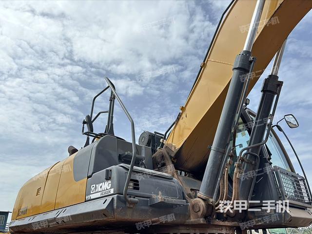 右前45(整机外观) 右前45(整机外观)