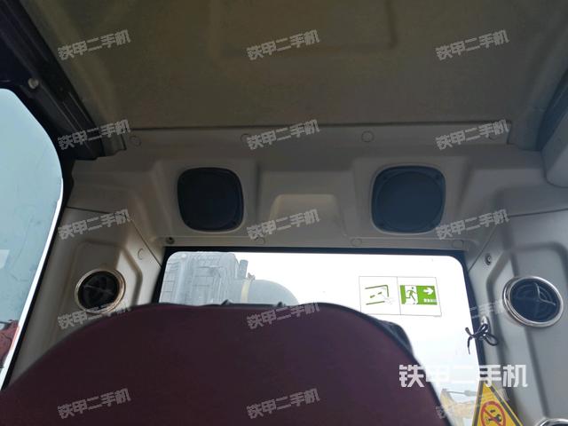 座椅后部(驾驶室部分) 座椅后部(驾驶室部分)