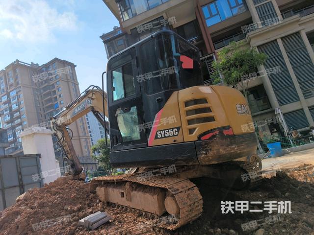 左后45(整機(jī)外觀) 左后45(整機(jī)外觀)