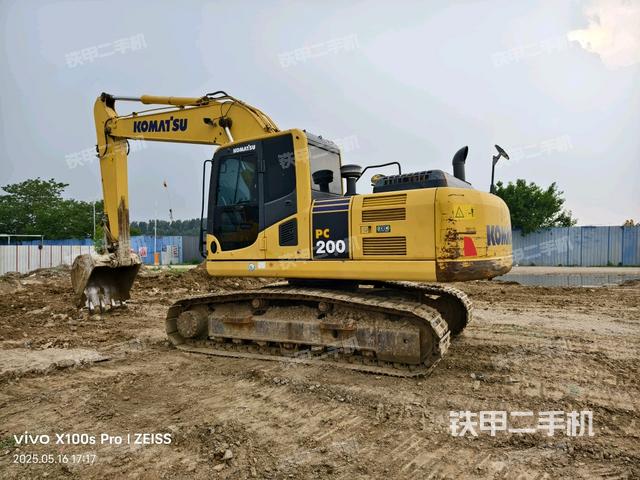 整機(jī)右后45°(整機(jī)外觀) 整機(jī)右后45°(整機(jī)外觀)