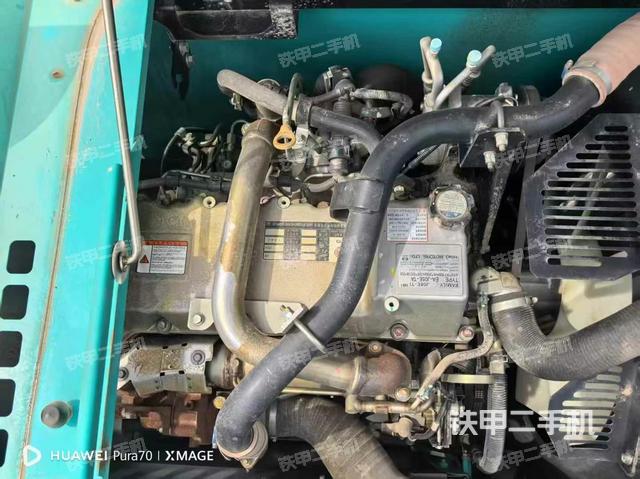 發(fā)動機(jī)整體俯視(整機(jī)外觀) 發(fā)動機(jī)整體俯視(整機(jī)外觀)