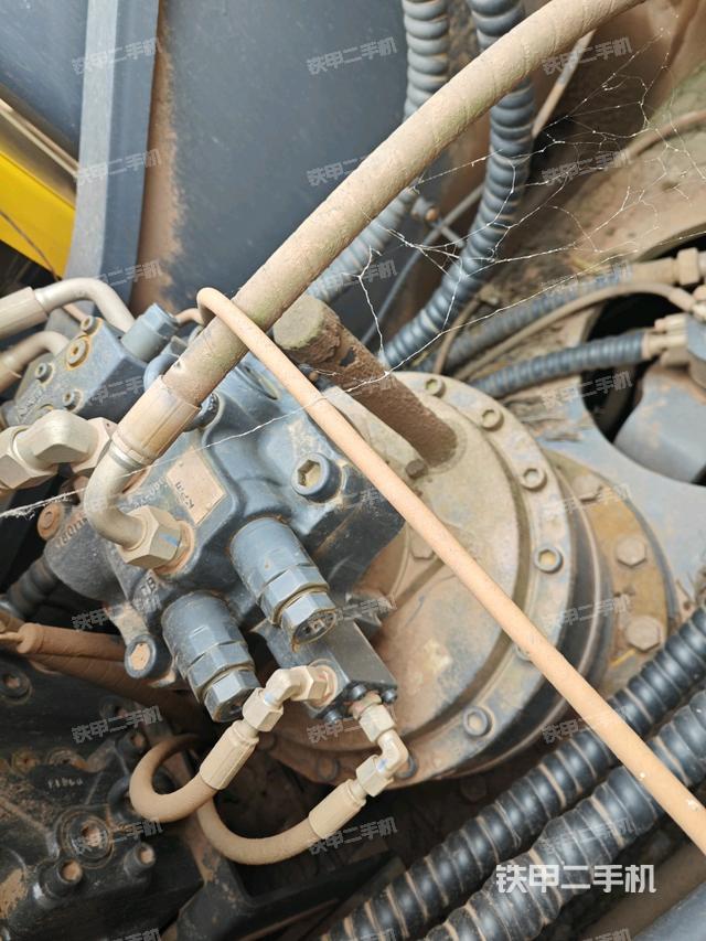 回转马达(上车部件) 回转马达(上车部件)